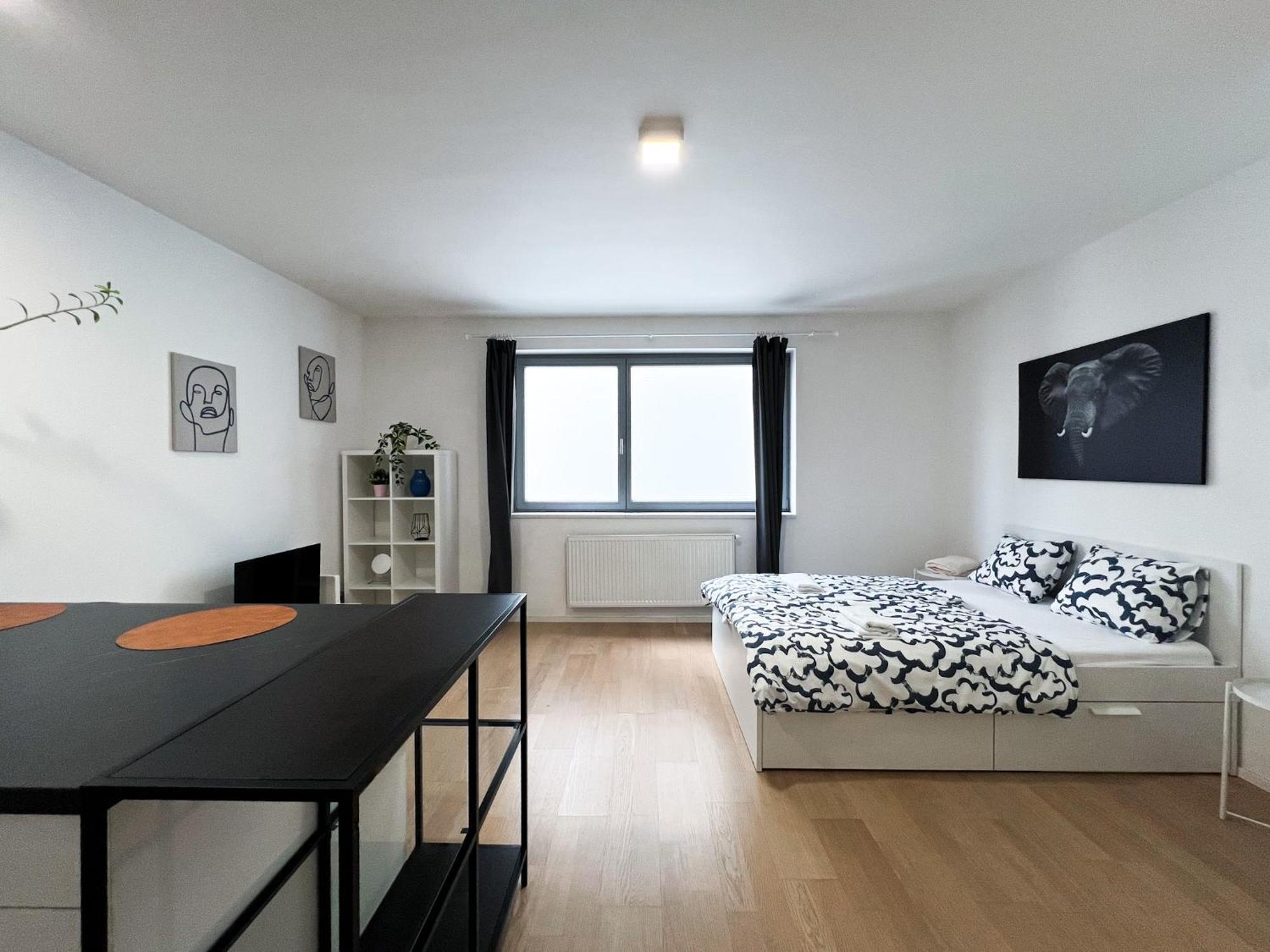 Apartman Vlna Apartment Brno Bagian luar foto